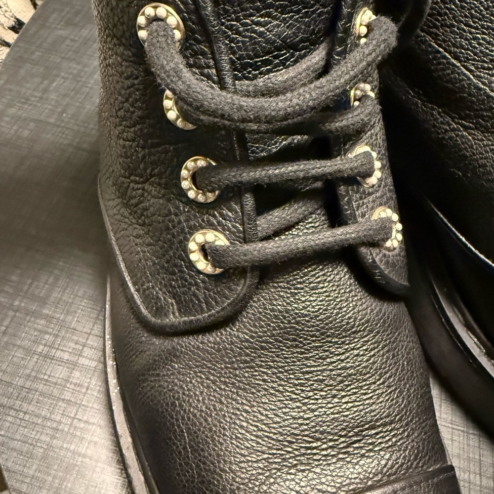 Chanel 40b leather boots - Picture 10 of 11